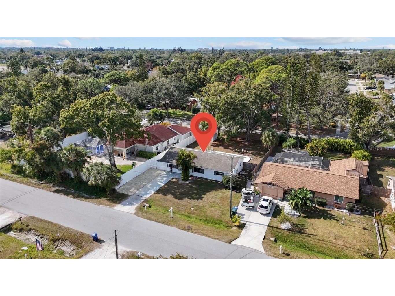 4848 Camphor Avenue Sarasota FL 34231 A4675711 image34