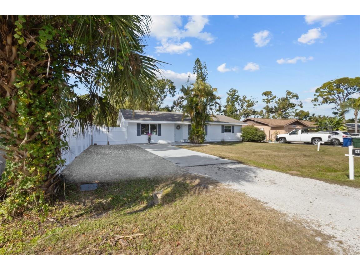 4848 Camphor Avenue Sarasota FL 34231 A4675711 image5