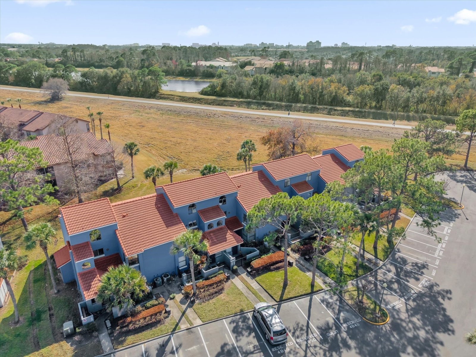 4848 Marks Terrace #400 Orlando FL 32811 O6382929 image1