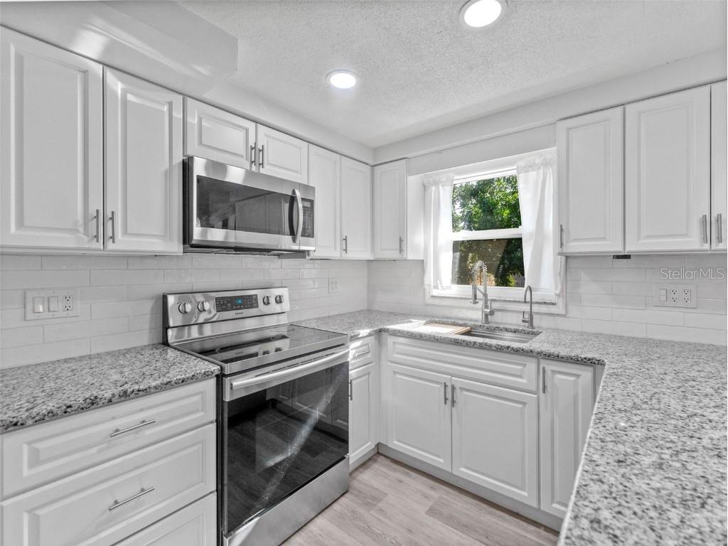 4848 Picture Avenue Holiday FL 34690 TB8454067 image15