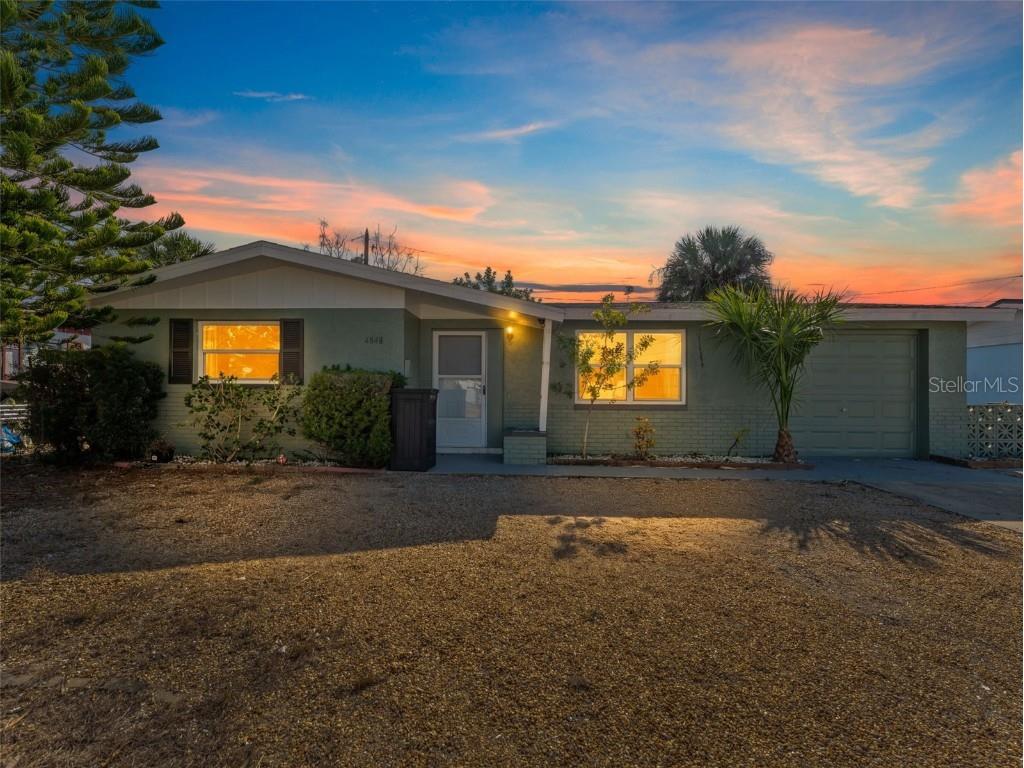 4848 Picture Avenue Holiday FL 34690 TB8454067 image5