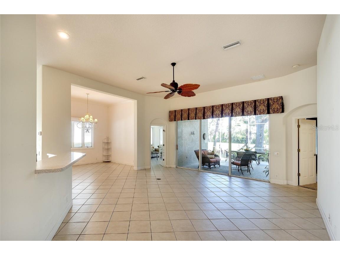 4849 88th Street E Bradenton FL 34211 A4671858 image9