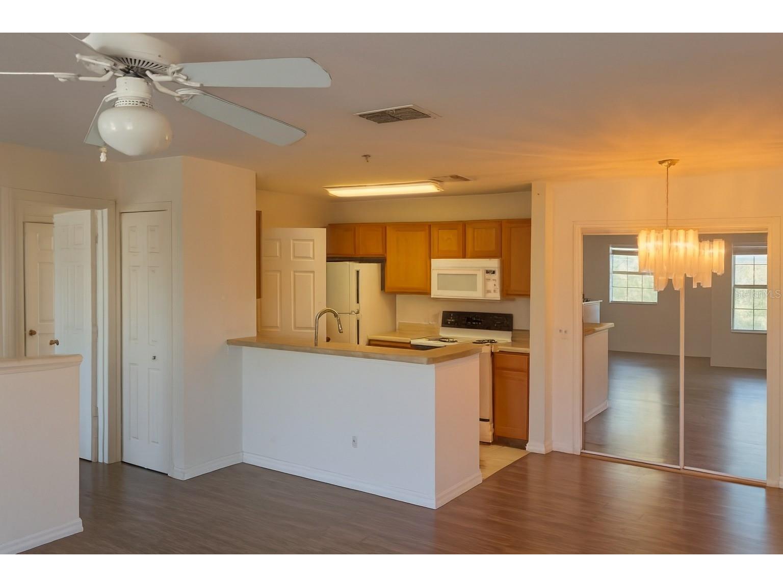 4850 51st Street W #1203 Bradenton FL 34210 S5144932 image5