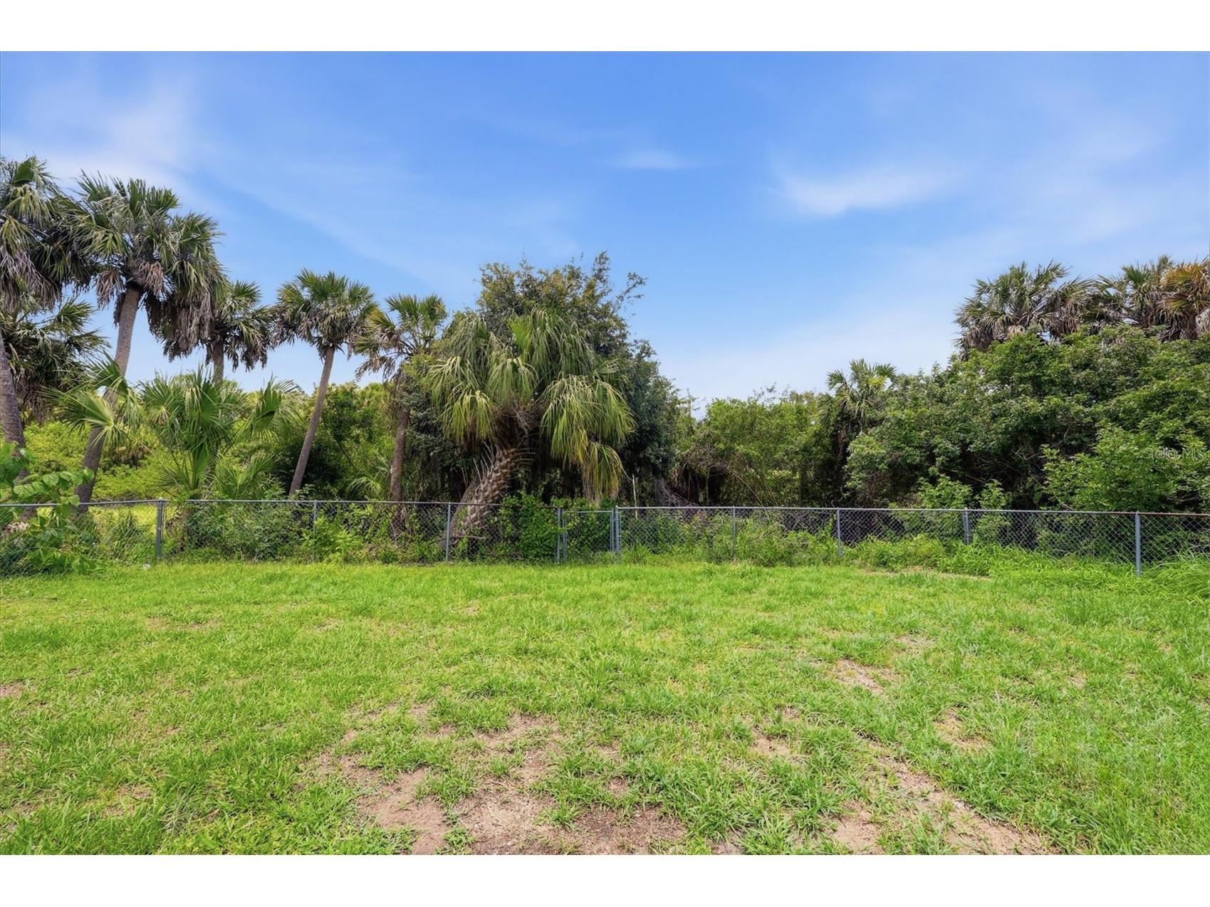 4850 Brickell Drive North Port FL 34286 A4694807 image32