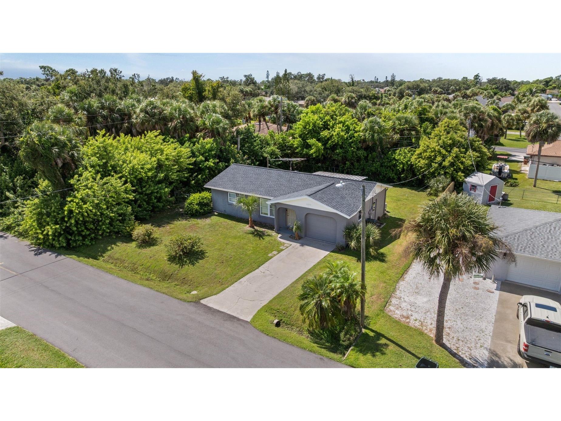 4850 Neptune Road Venice FL 34293 A4665364 image1