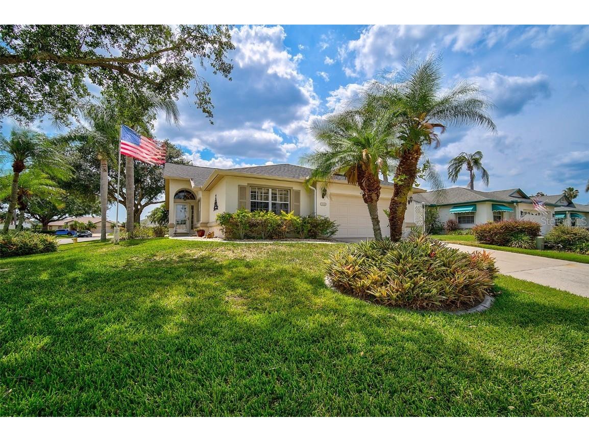 4850 Raintree Street Circle E Bradenton FL 34203 A4665570 image1