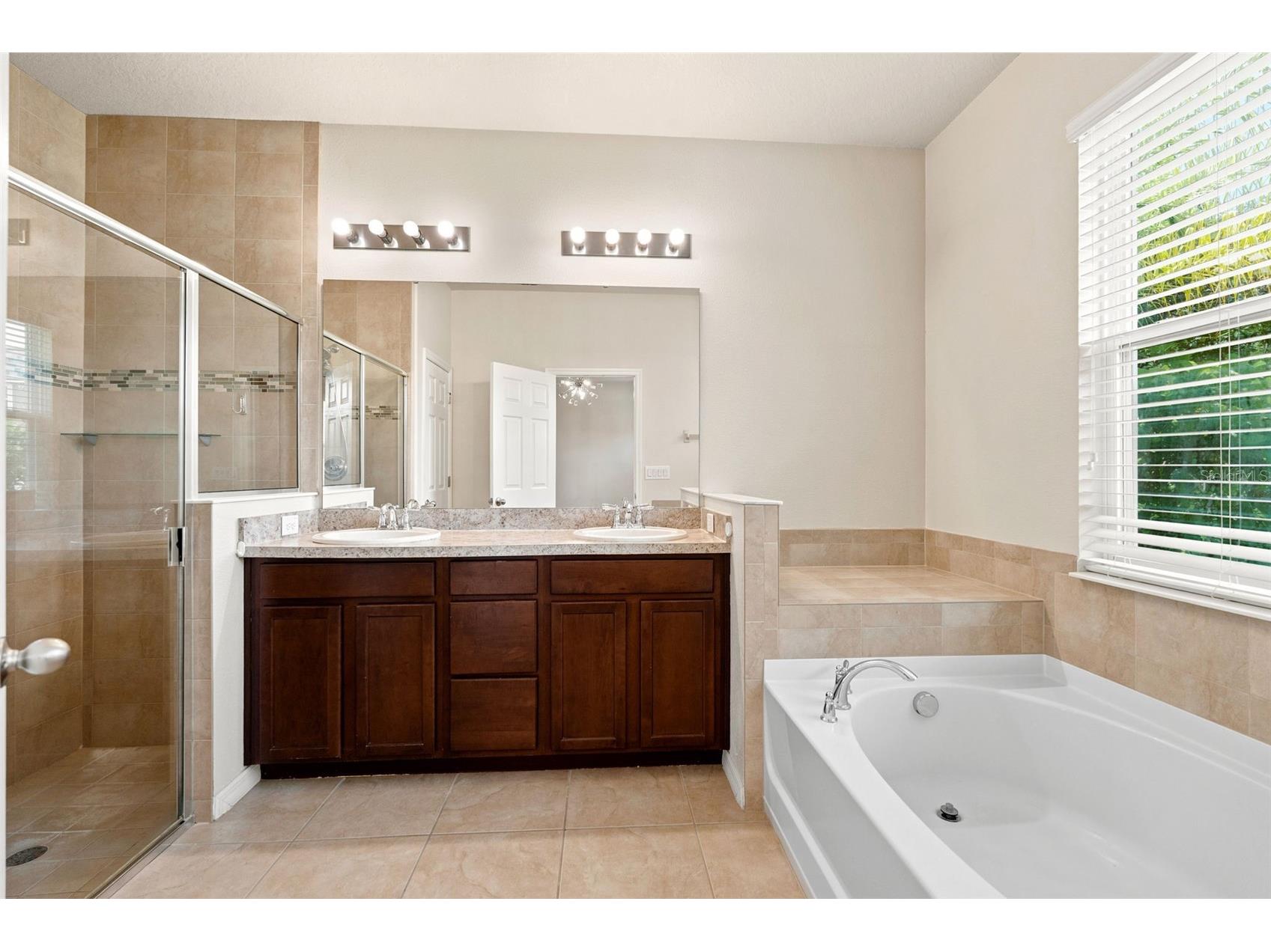 4850 Southlawn Avenue Orlando FL 32811 O6426239 image4