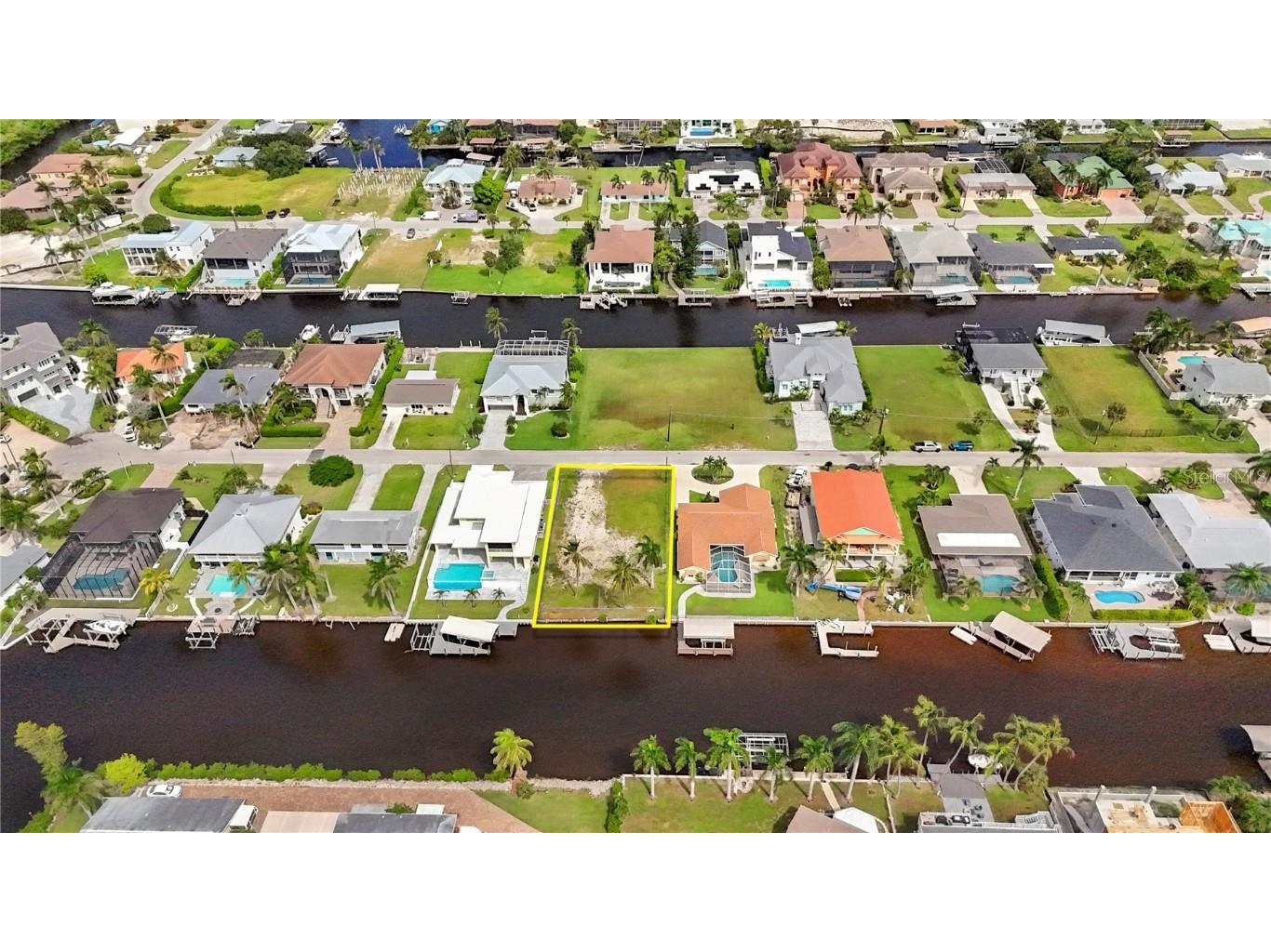 4851 & 4853 Regal Dr Bonita Springs FL 34134 TB8437603 image1