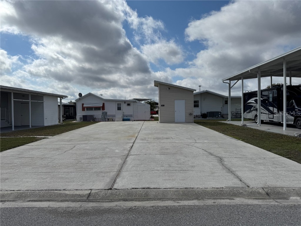 4851 Baker Avenue #LOT 190 Zephyrhills FL 33541 TB8348232 image1