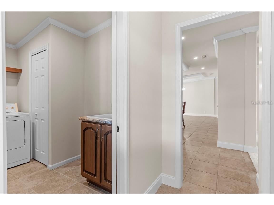 4851 W Gandy Boulevard #11S Tampa FL 33611 TB8432451 image40