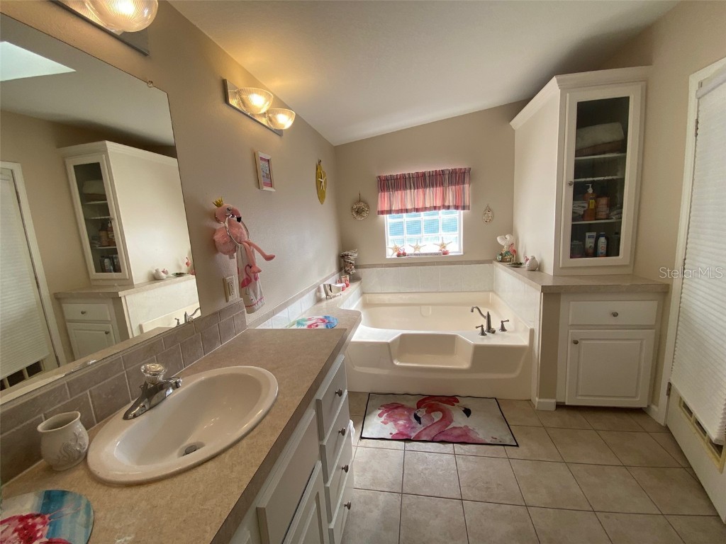 4851 W Gandy Boulevard #5PA Tampa FL 33611 A4630345 image32