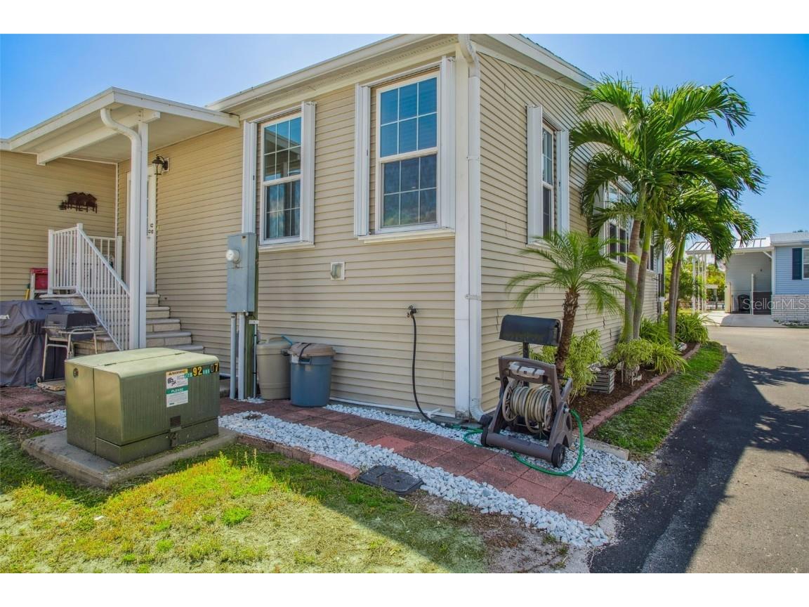 4851 W Gandy Boulevard #B09L23 Tampa FL 33611 TB8371428 image8