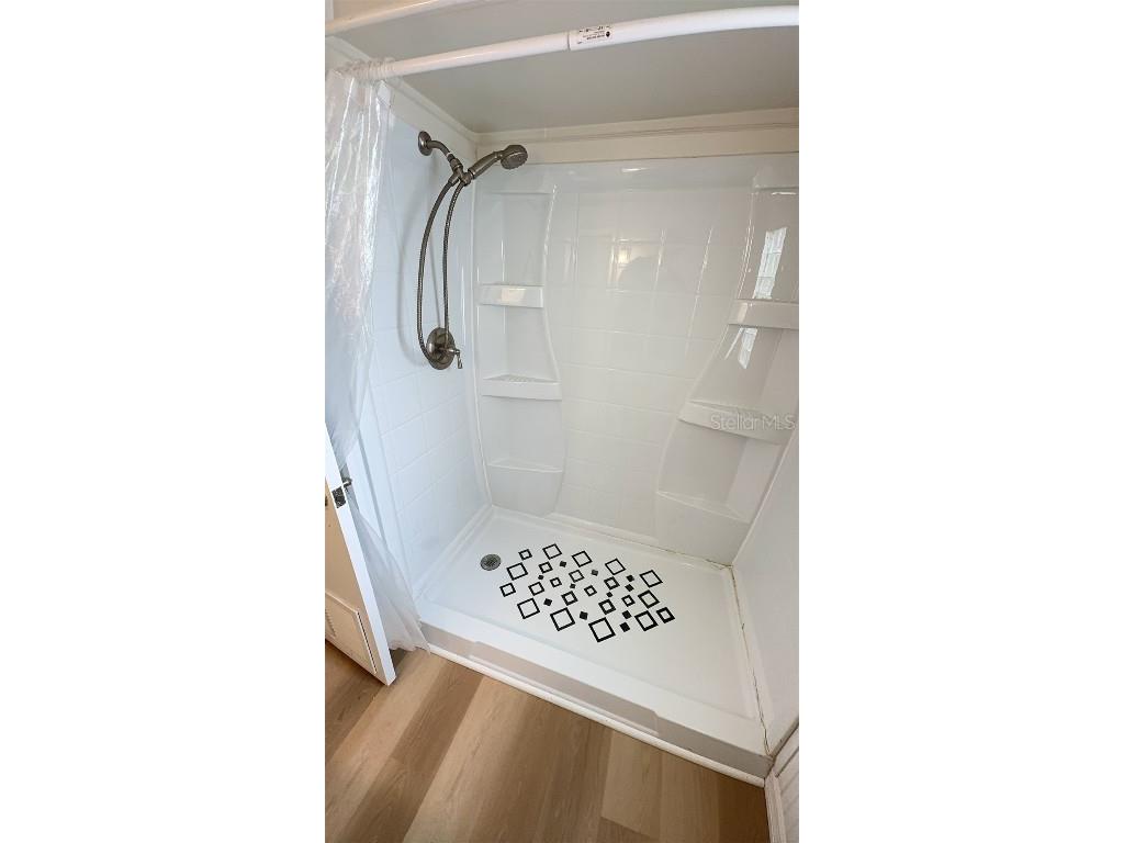 4851 W Gandy Boulevard #B11L35 Tampa FL 33611 TB8303129 image12