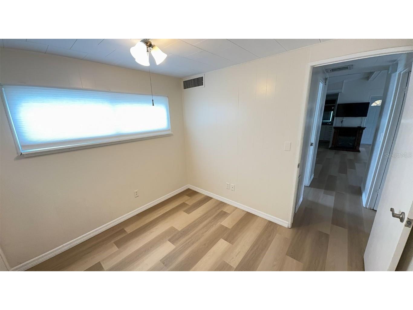 4851 W Gandy Boulevard #B11L35 Tampa FL 33611 TB8303129 image16