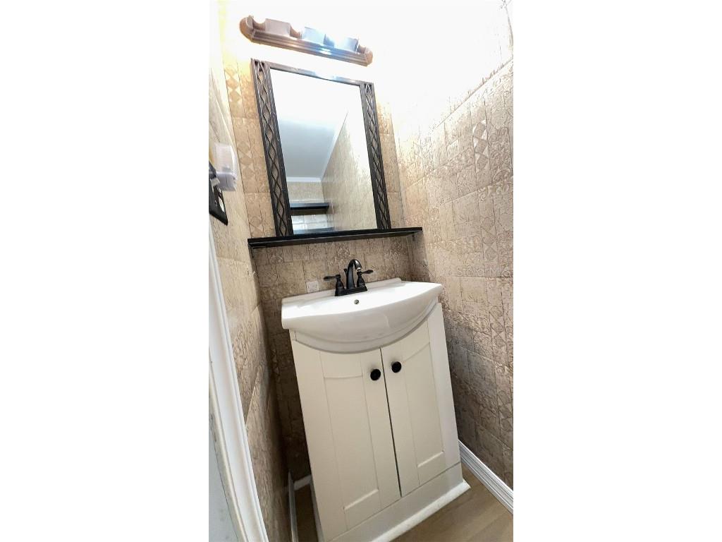 4851 W Gandy Boulevard #B11L35 Tampa FL 33611 TB8303129 image20