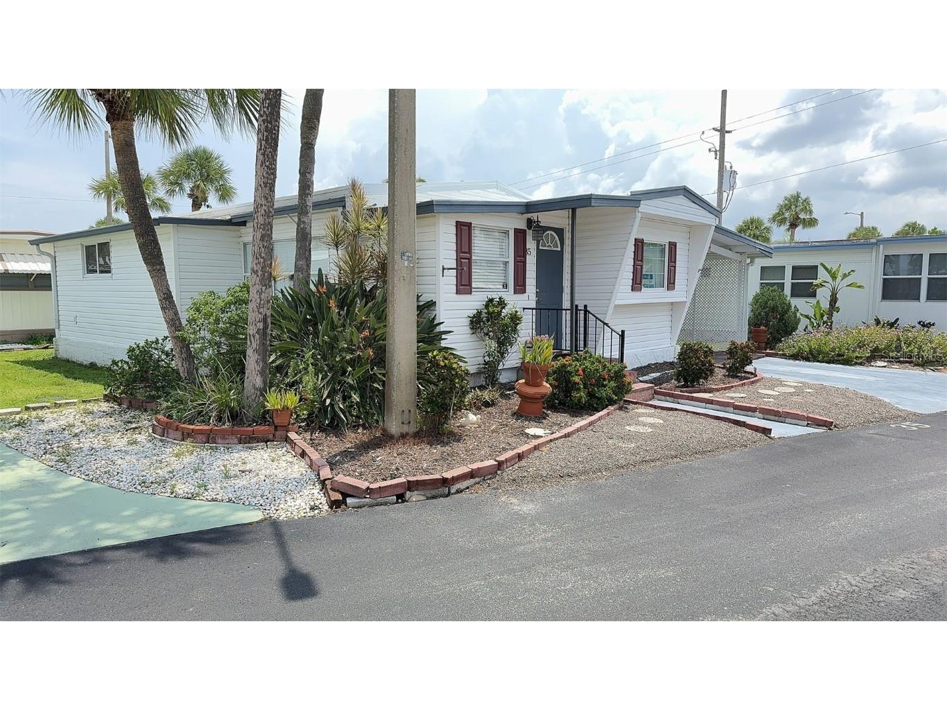 4851 W Gandy Boulevard #B11L35 Tampa FL 33611 TB8303129 image3