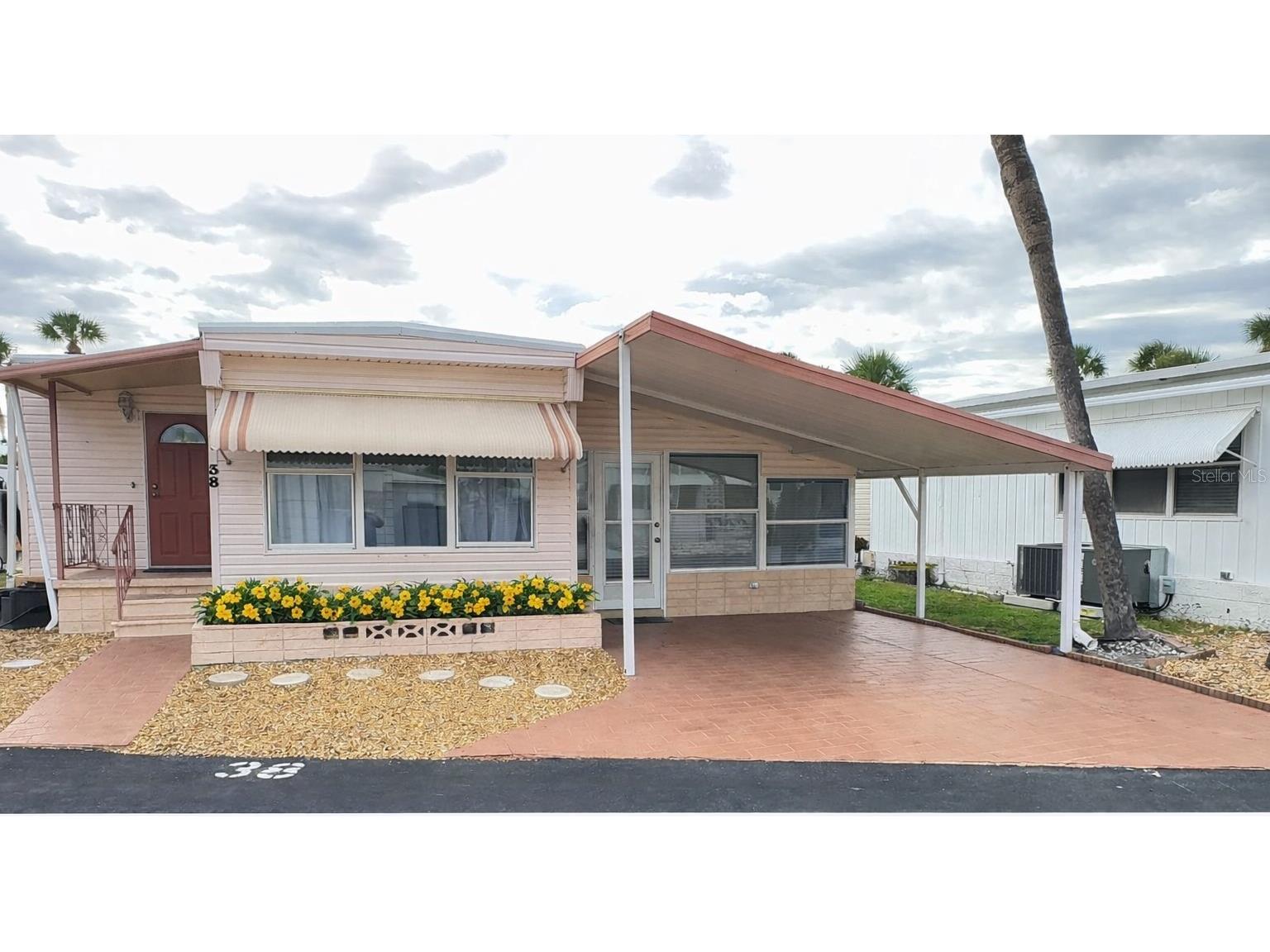 4851 W Gandy Boulevard #B11L38 Tampa FL 33611 TB8439020 image1