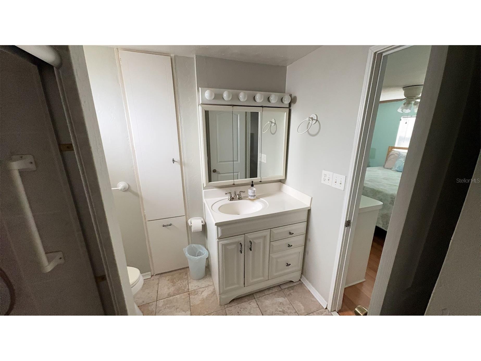 4851 W Gandy Boulevard #B11L38 Tampa FL 33611 TB8439020 image23