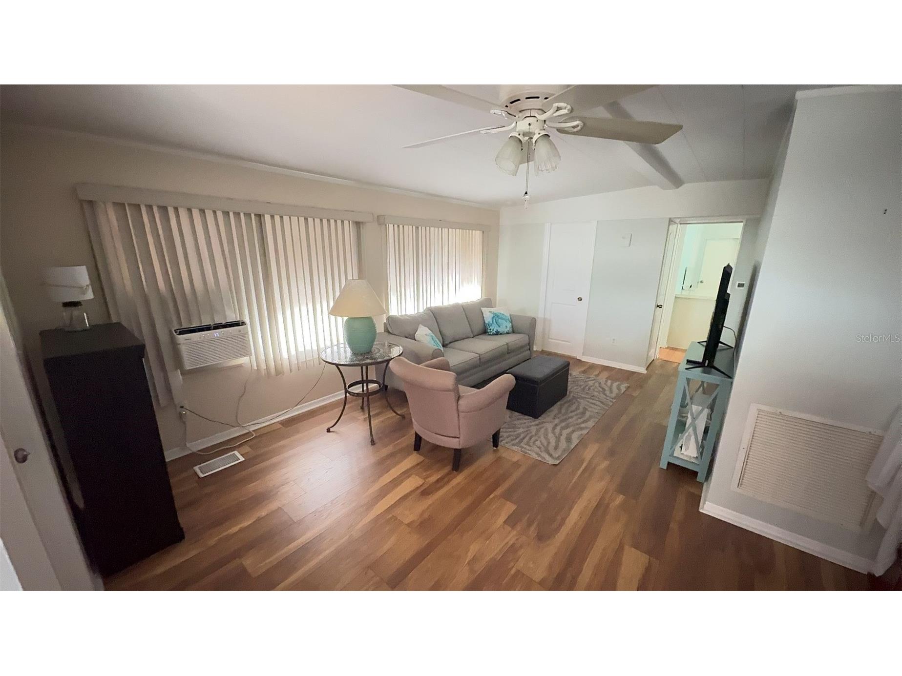 4851 W Gandy Boulevard #B11L38 Tampa FL 33611 TB8439020 image4