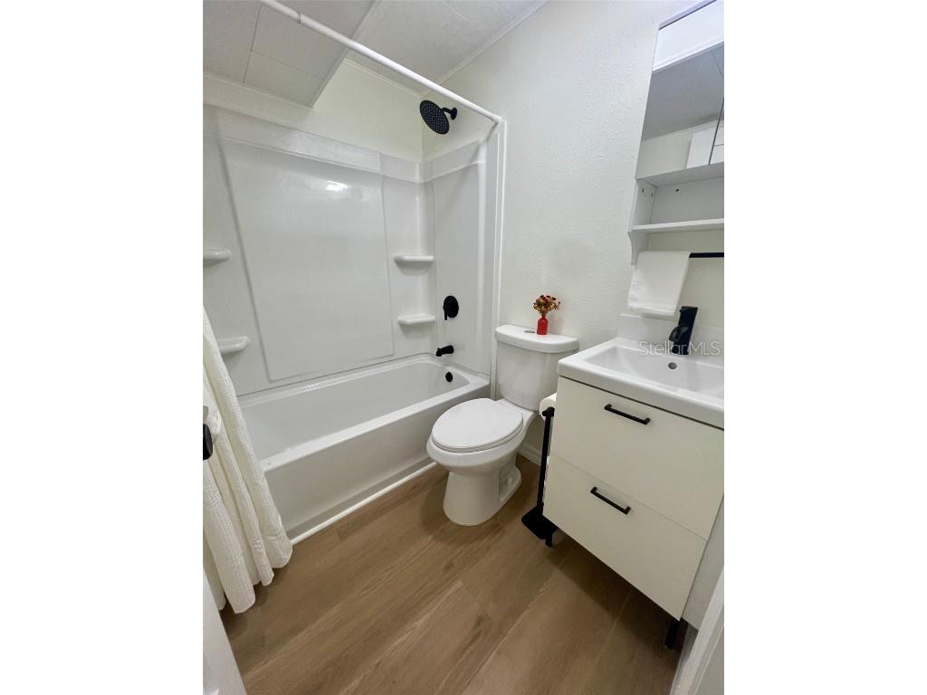 4851 W Gandy Boulevard #B14L38 Tampa FL 33611 A4674742 image9