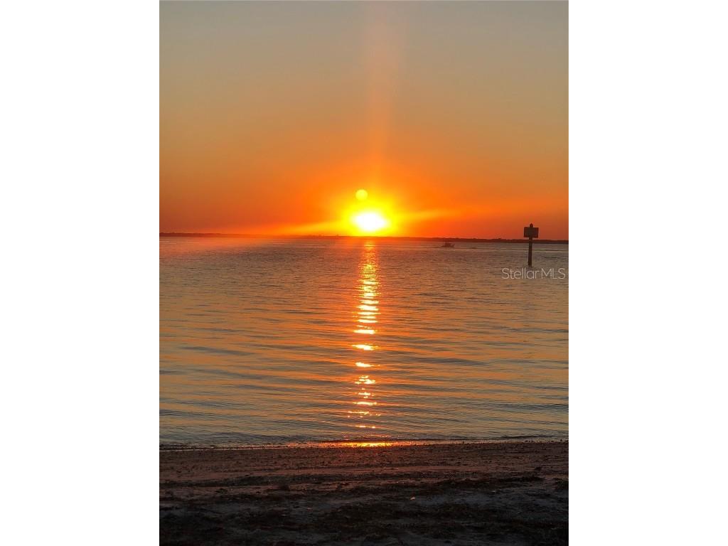 4851 W Gandy Boulevard #B2L10 Tampa FL 33611 TB8396457 image32