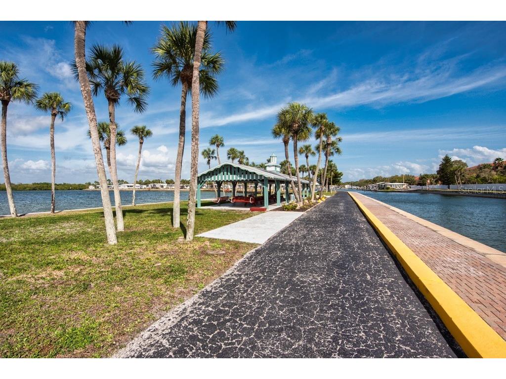 4851 W Gandy Boulevard #B2L38 Tampa FL 33611 TB8442256 image36