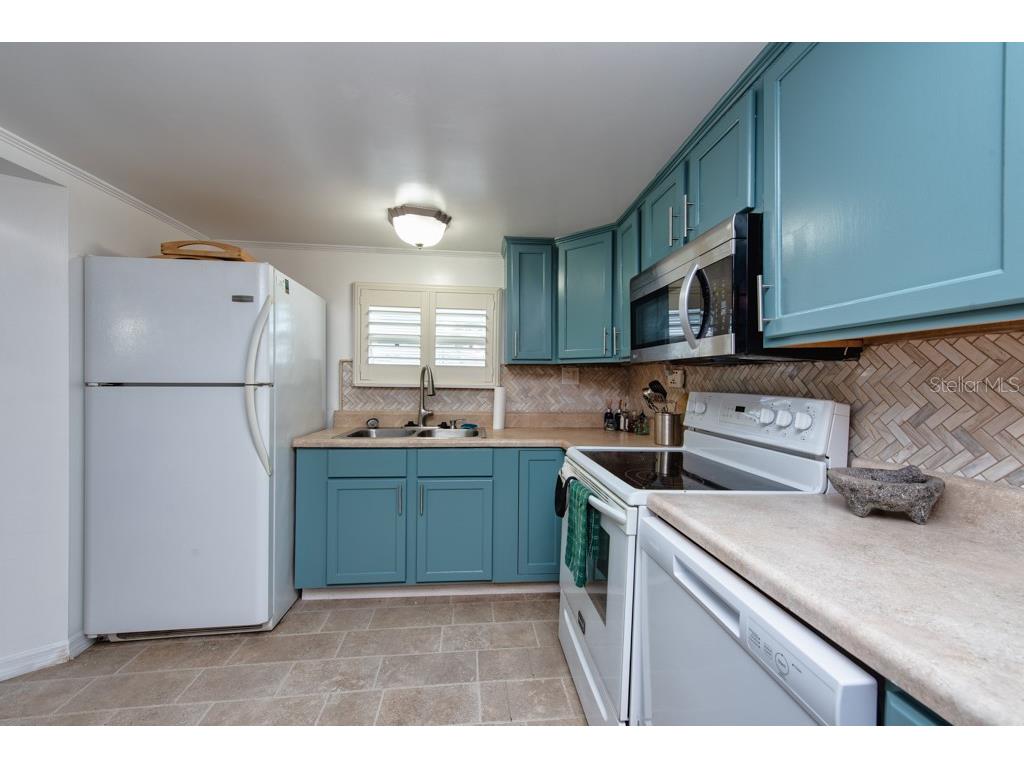 4851 W Gandy Boulevard #B2L38 Tampa FL 33611 TB8442256 image8