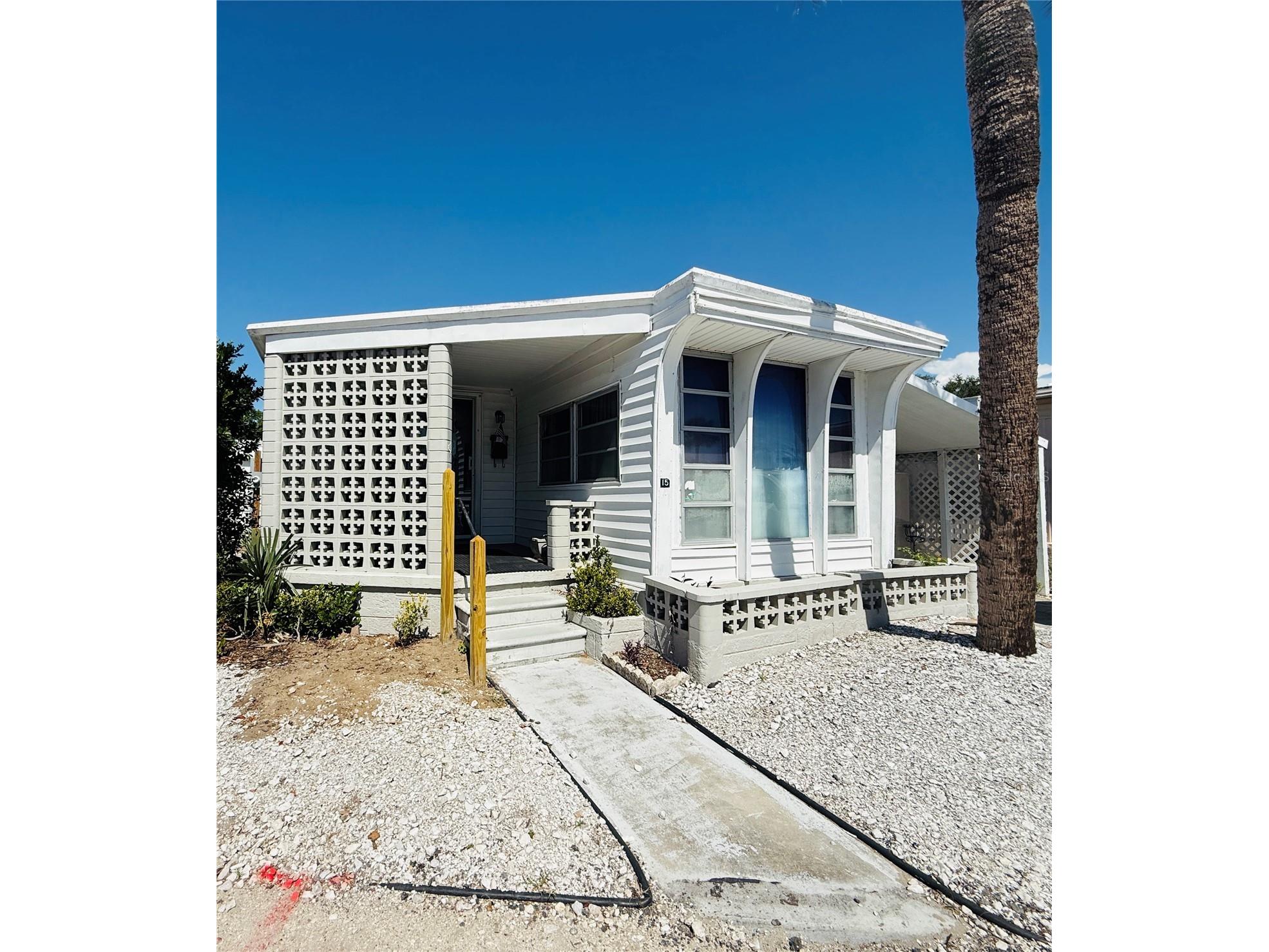 4851 W Gandy Boulevard #B3L15 Tampa FL 33611 TB8506863 image2