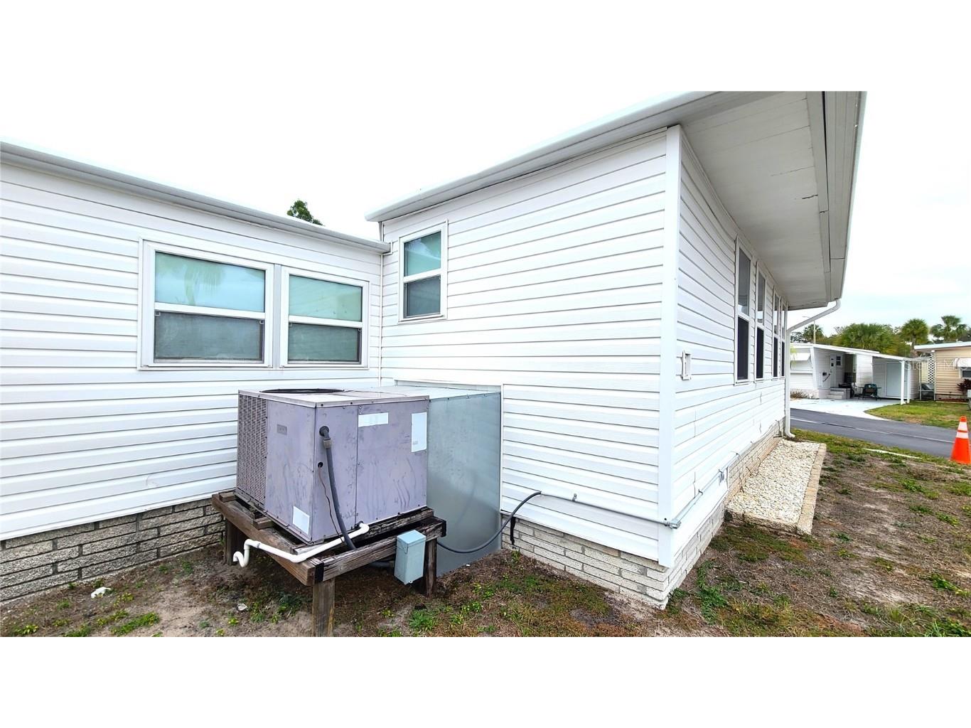 4851 W Gandy Boulevard #B4 L32 Tampa FL 33611 T3495089 image28