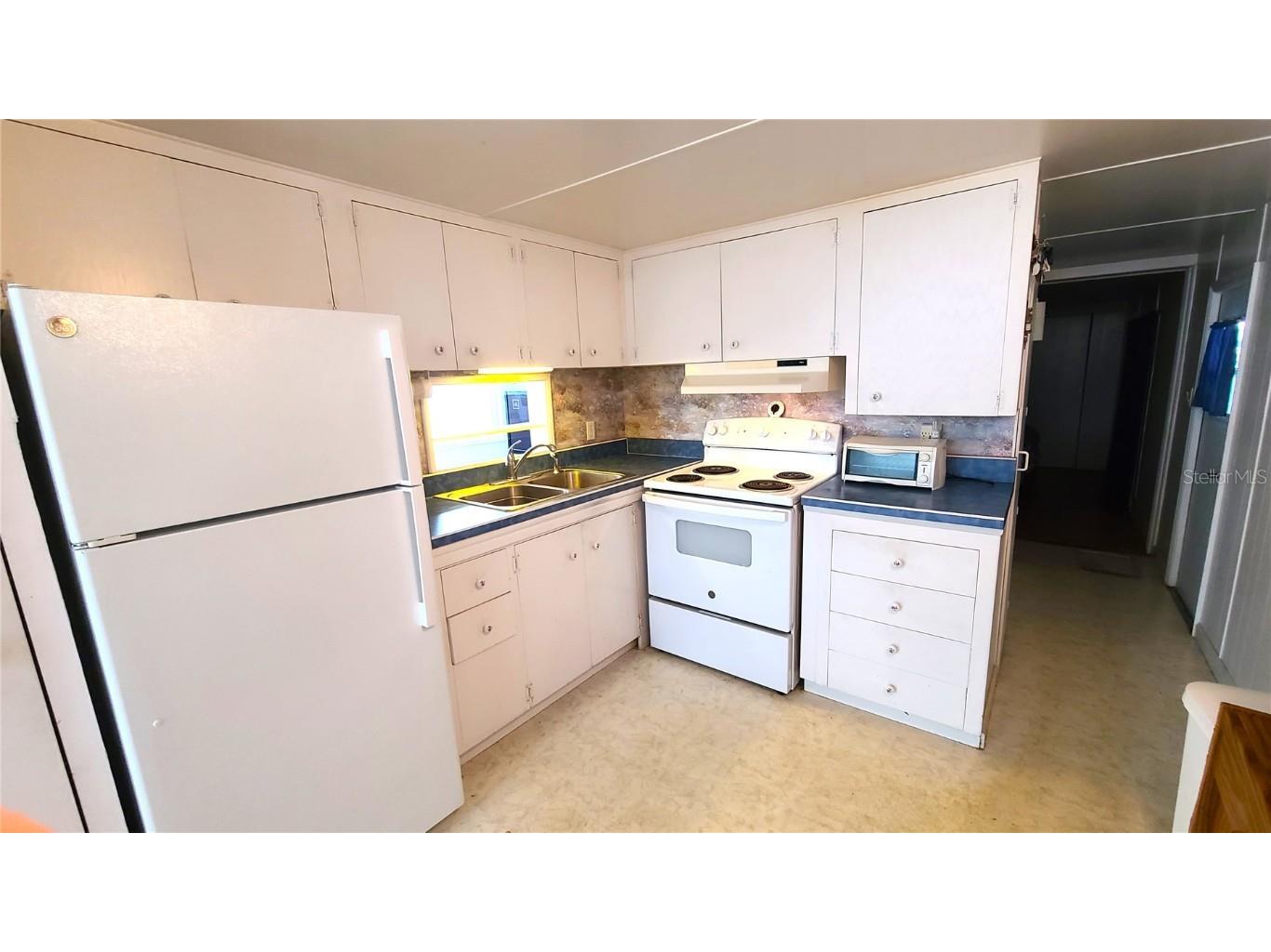 4851 W Gandy Boulevard #B4 L32 Tampa FL 33611 T3495089 image7