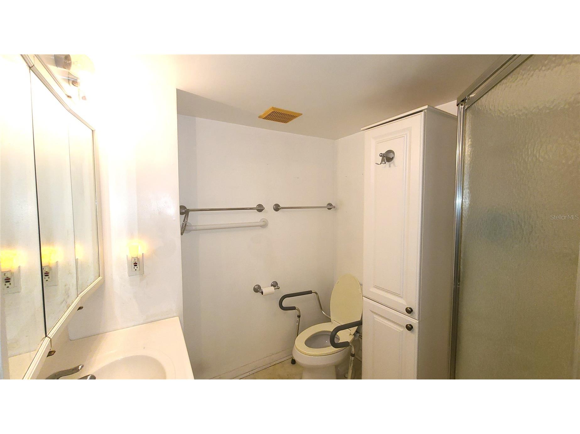 4851 W Gandy Boulevard #B4 L32 Tampa FL 33611 T3495089 image21