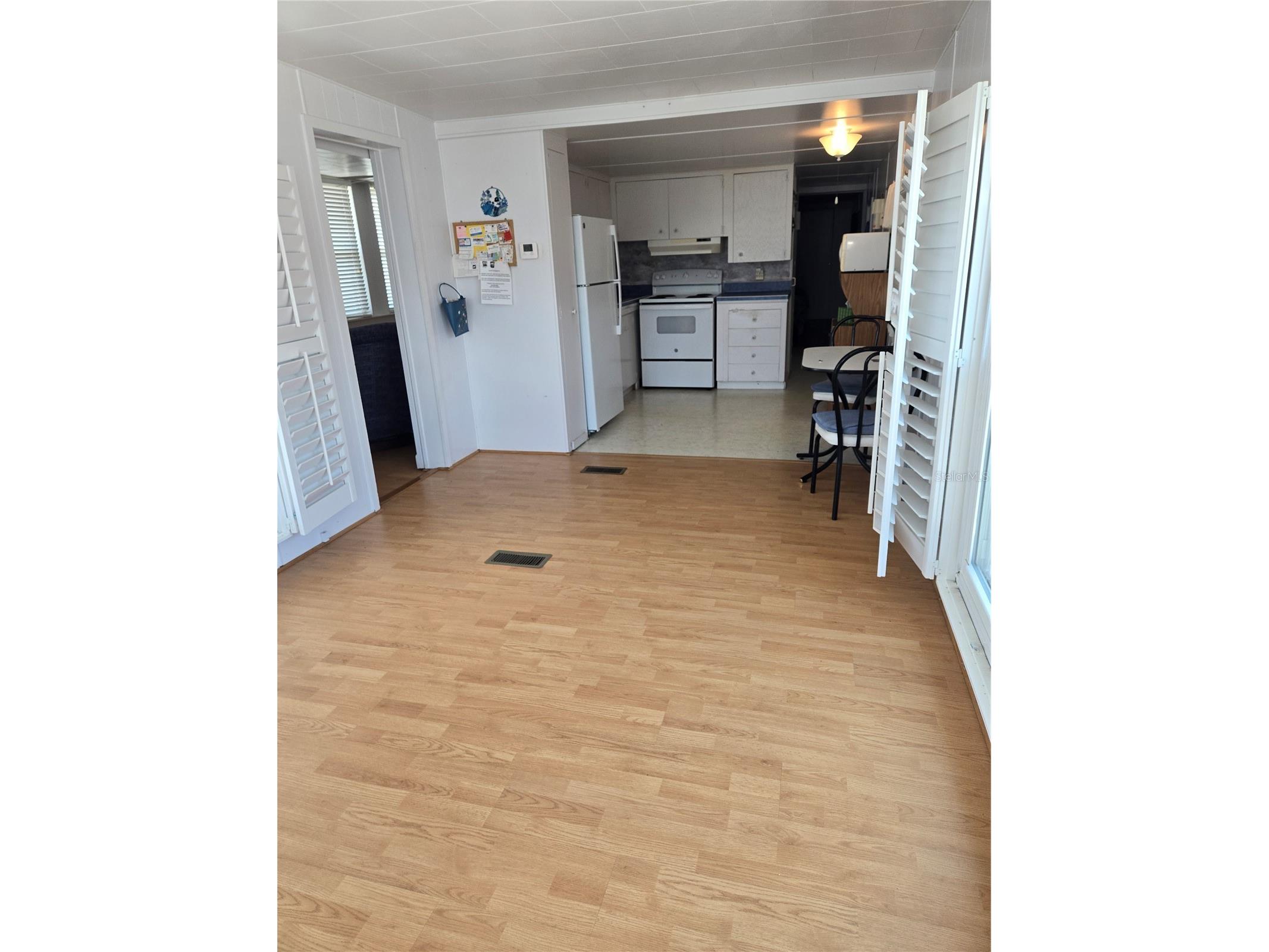 4851 W Gandy Boulevard #B4 L32 Tampa FL 33611 T3495089 image3