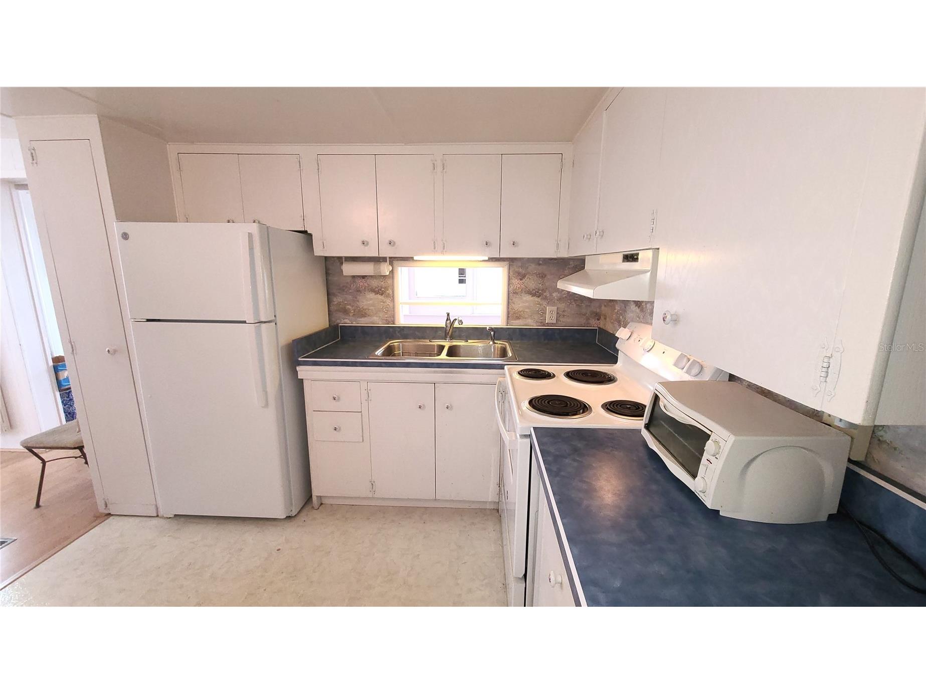 4851 W Gandy Boulevard #B4 L32 Tampa FL 33611 T3495089 image7