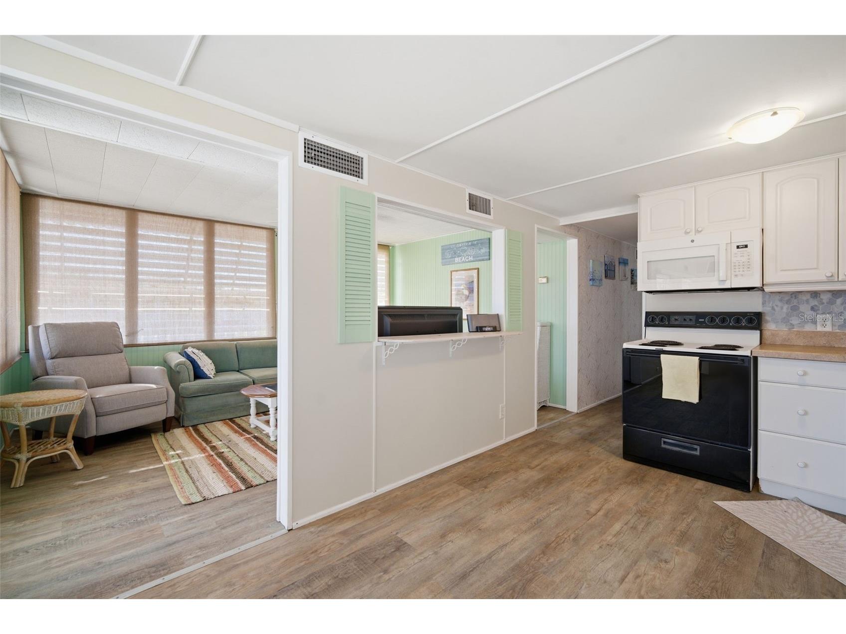 4851 W Gandy Boulevard #B4L24 Tampa FL 33611 TB8471263 image18