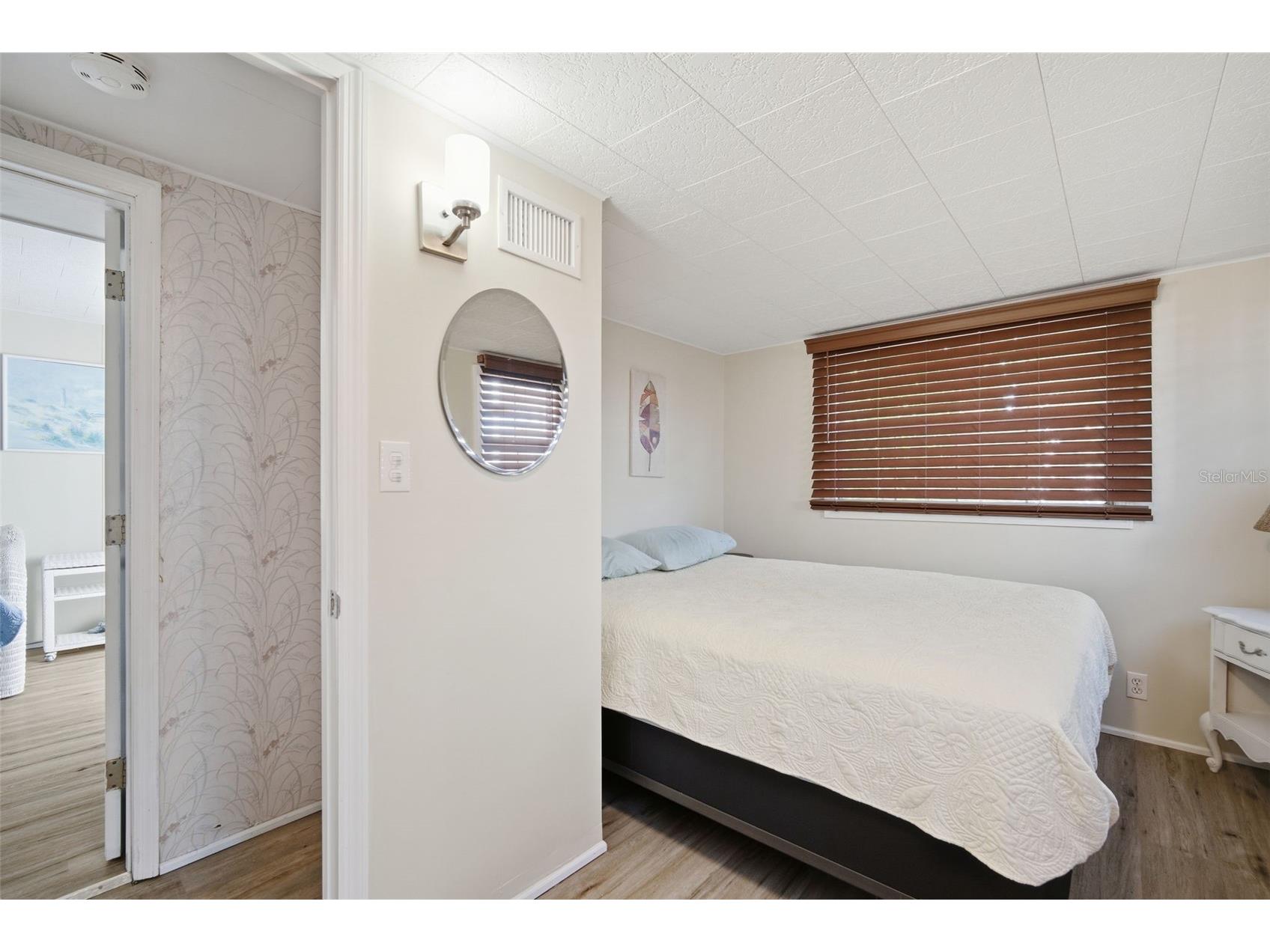 4851 W Gandy Boulevard #B4L24 Tampa FL 33611 TB8471263 image23