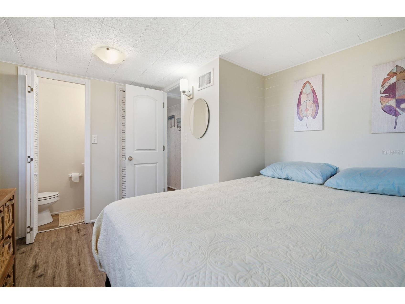 4851 W Gandy Boulevard #B4L24 Tampa FL 33611 TB8471263 image26