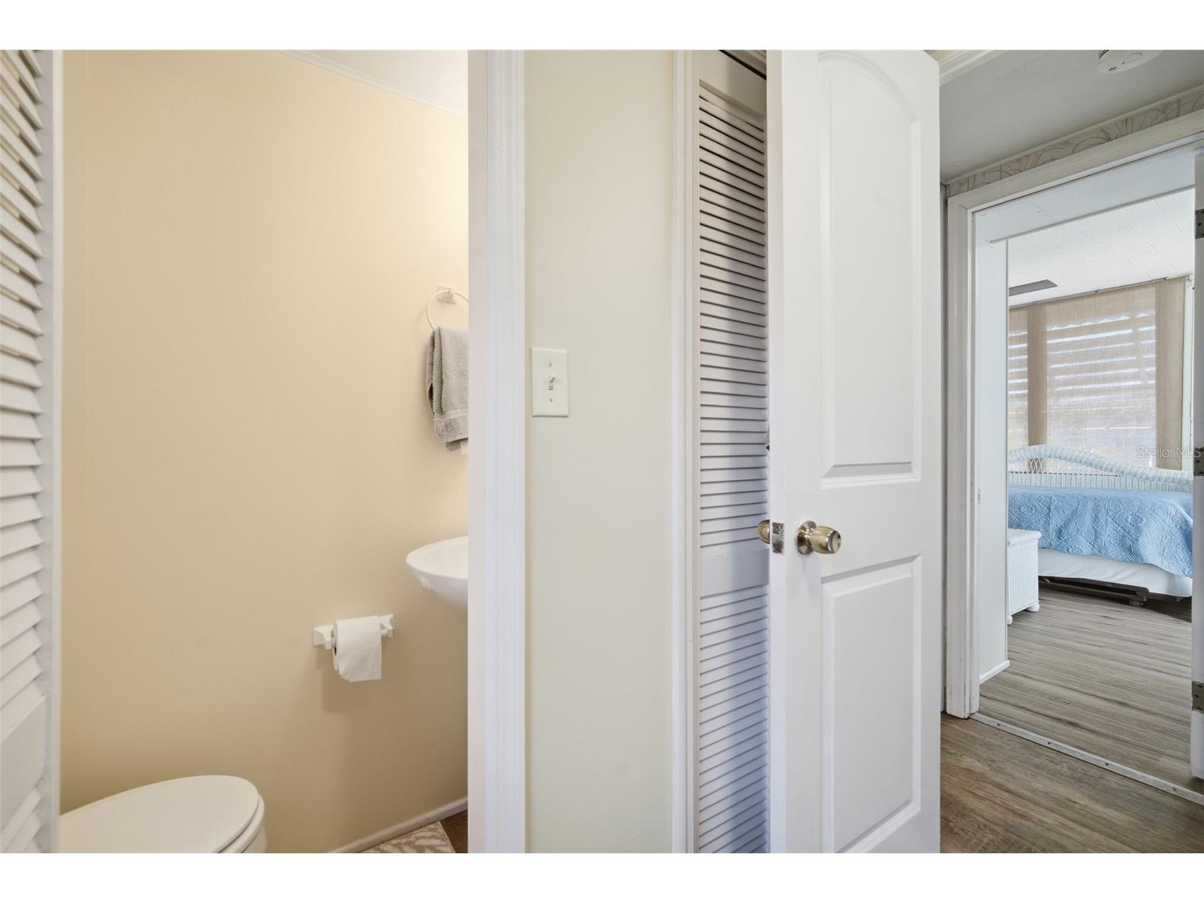 4851 W Gandy Boulevard #B4L24 Tampa FL 33611 TB8471263 image27