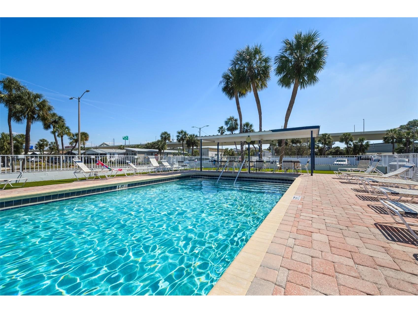 4851 W Gandy Boulevard #B4L24 Tampa FL 33611 TB8471263 image40
