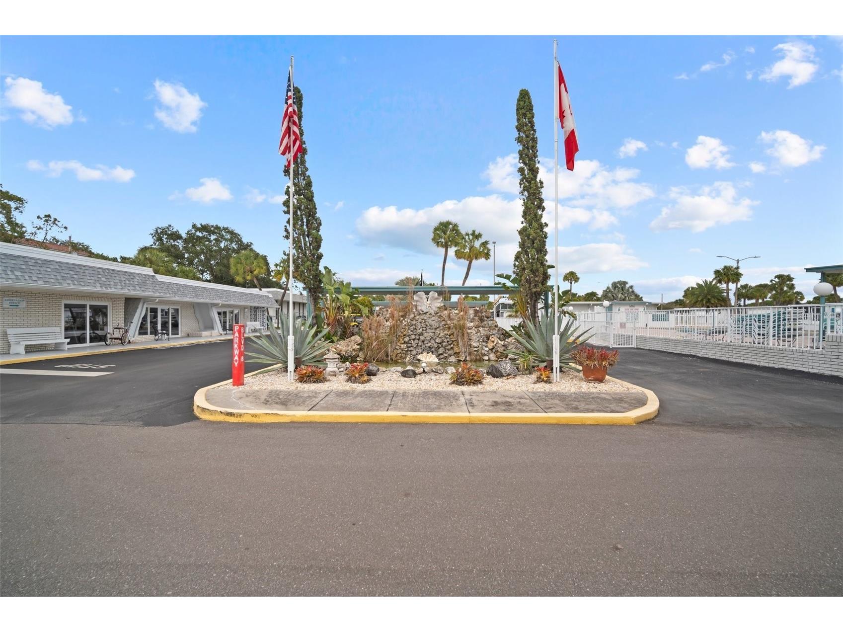 4851 W Gandy Boulevard #B4L24 Tampa FL 33611 TB8471263 image48