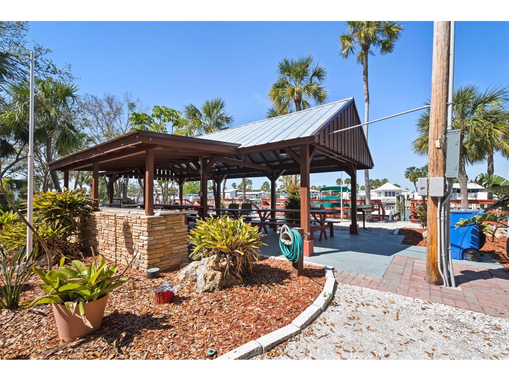 4851 W Gandy Boulevard #B4L24 Tampa FL 33611 TB8471263 image55