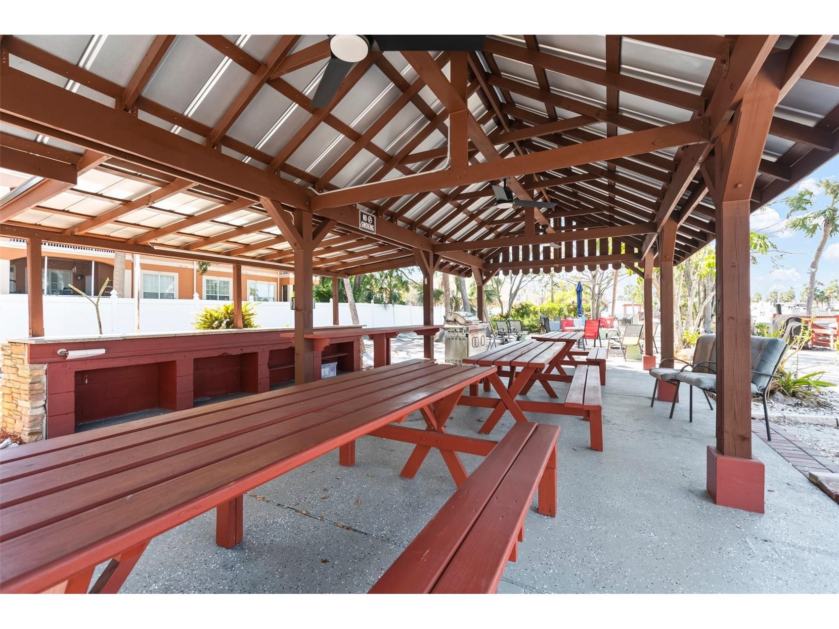 4851 W Gandy Boulevard #B4L24 Tampa FL 33611 TB8471263 image58