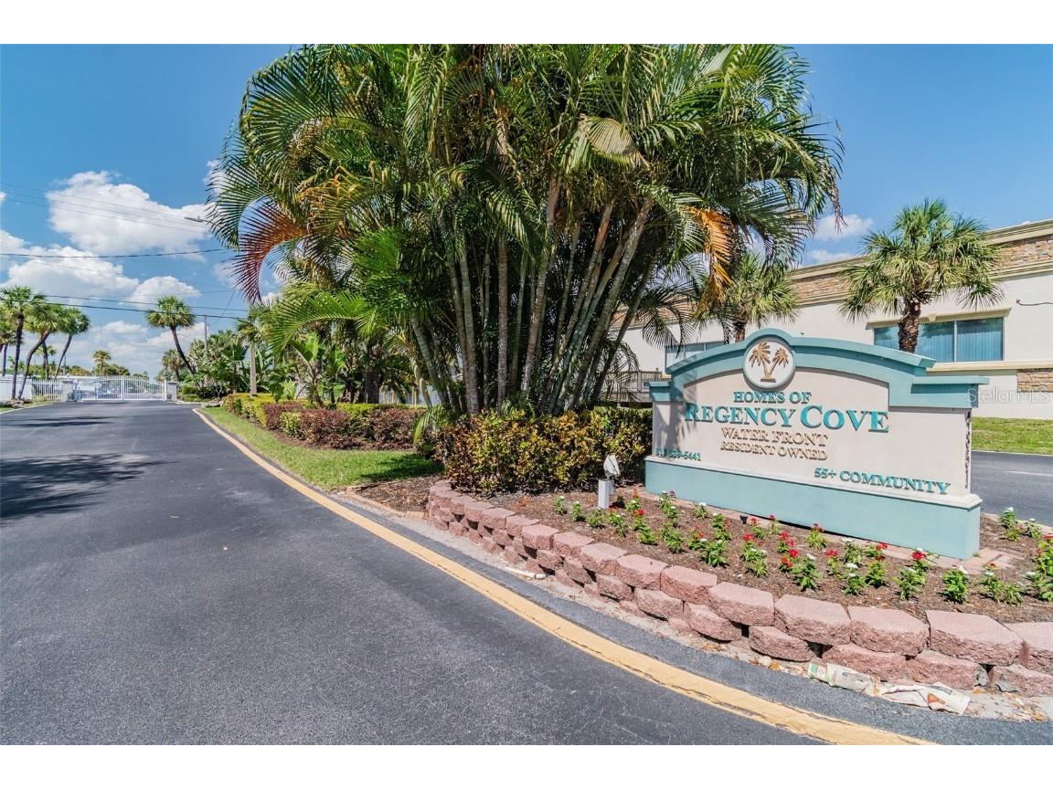 4851 W Gandy Boulevard #B4L7 Tampa FL 33611 TB8436114 image26