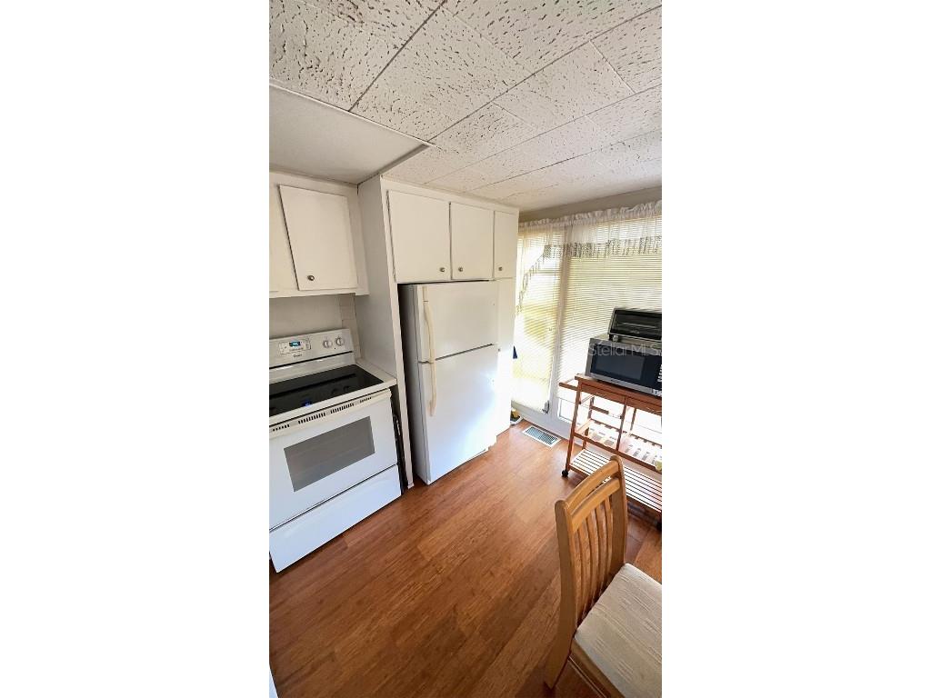 4851 W Gandy Boulevard #B5L5 Tampa FL 33611 TB8430473 image16