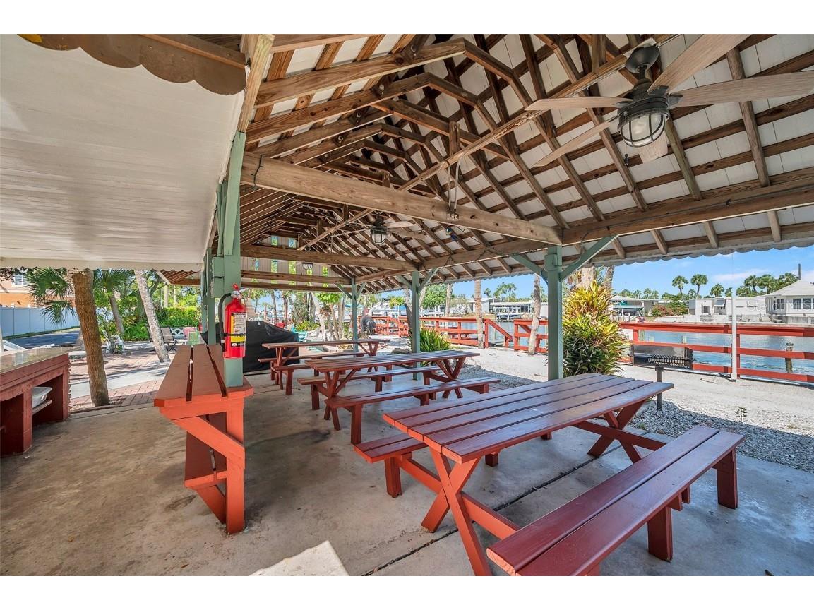 4851 W Gandy Boulevard #B6 L3 Tampa FL 33611 - TAMPA BAY TB8335117 image56