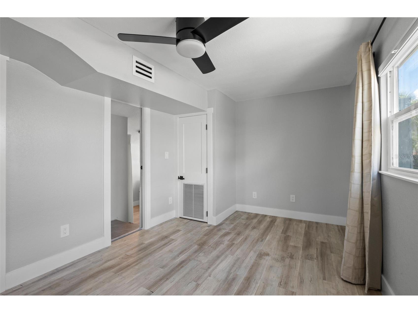 4851 W Gandy Boulevard #B7L20 Tampa FL 33611 TB8511435 image17