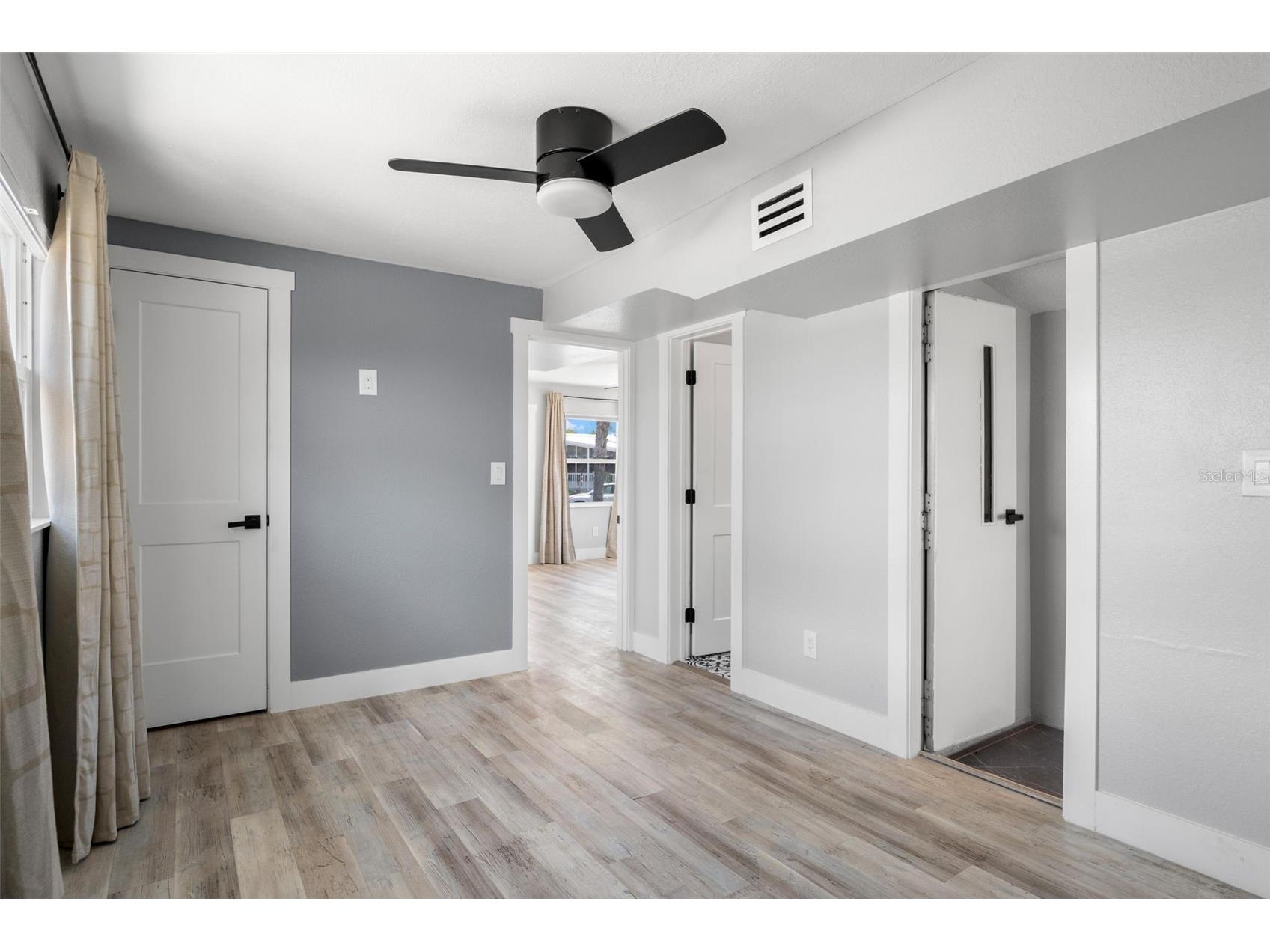4851 W Gandy Boulevard #B7L20 Tampa FL 33611 TB8511435 image18
