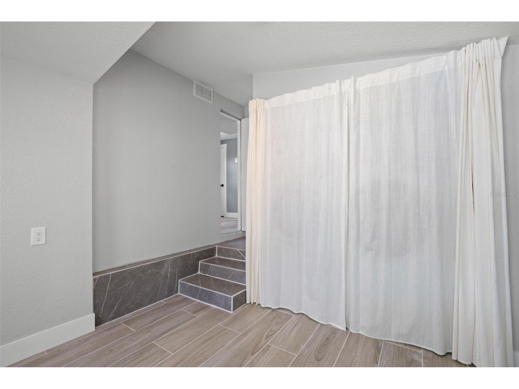 4851 W Gandy Boulevard #B7L20 Tampa FL 33611 TB8511435 image23