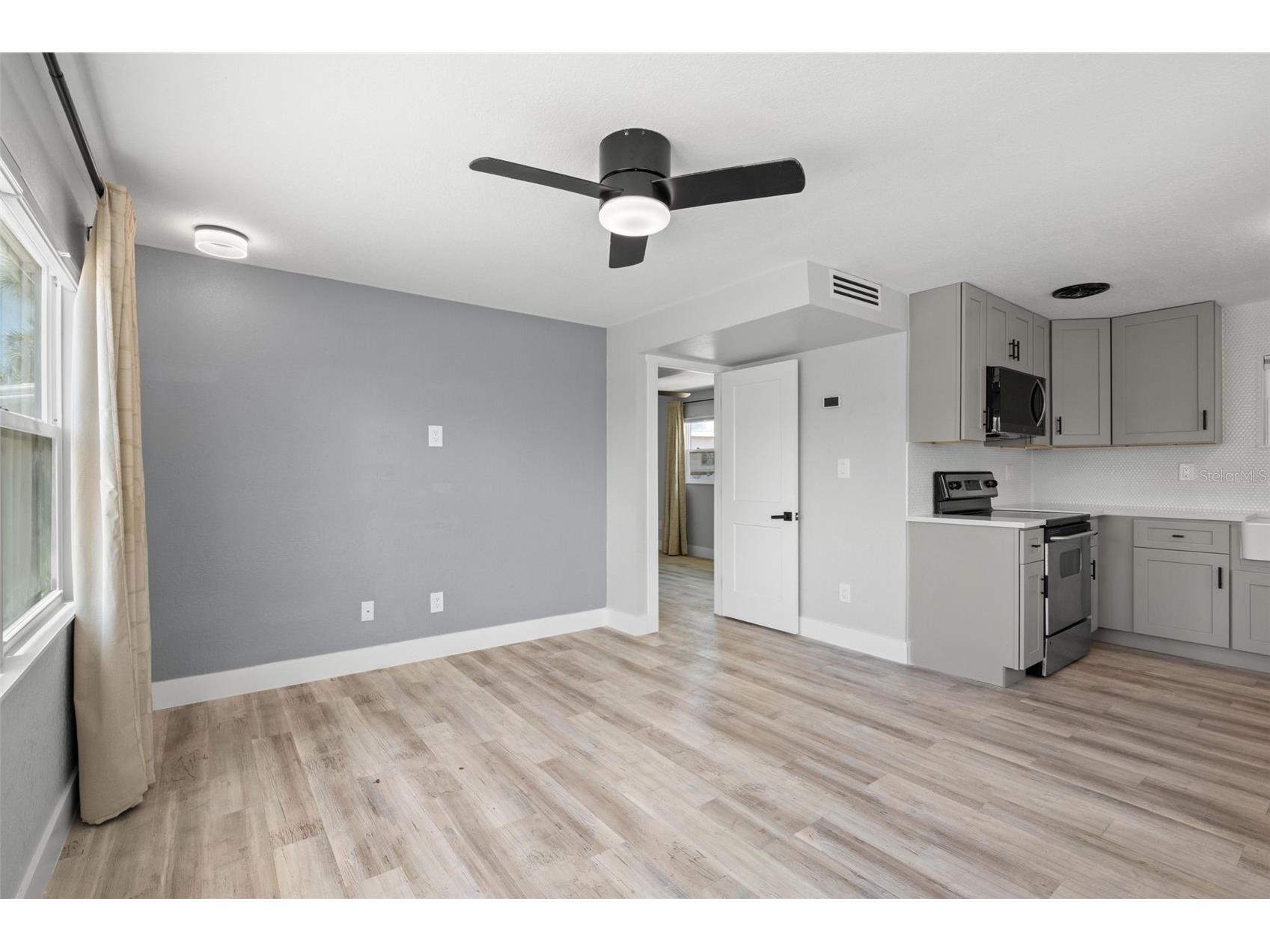 4851 W Gandy Boulevard #B7L20 Tampa FL 33611 TB8511435 image5