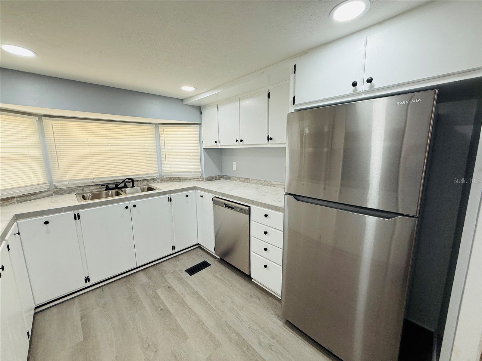 4851 W Gandy Boulevard #B7L27 Tampa FL 33611 TB8527834 image10