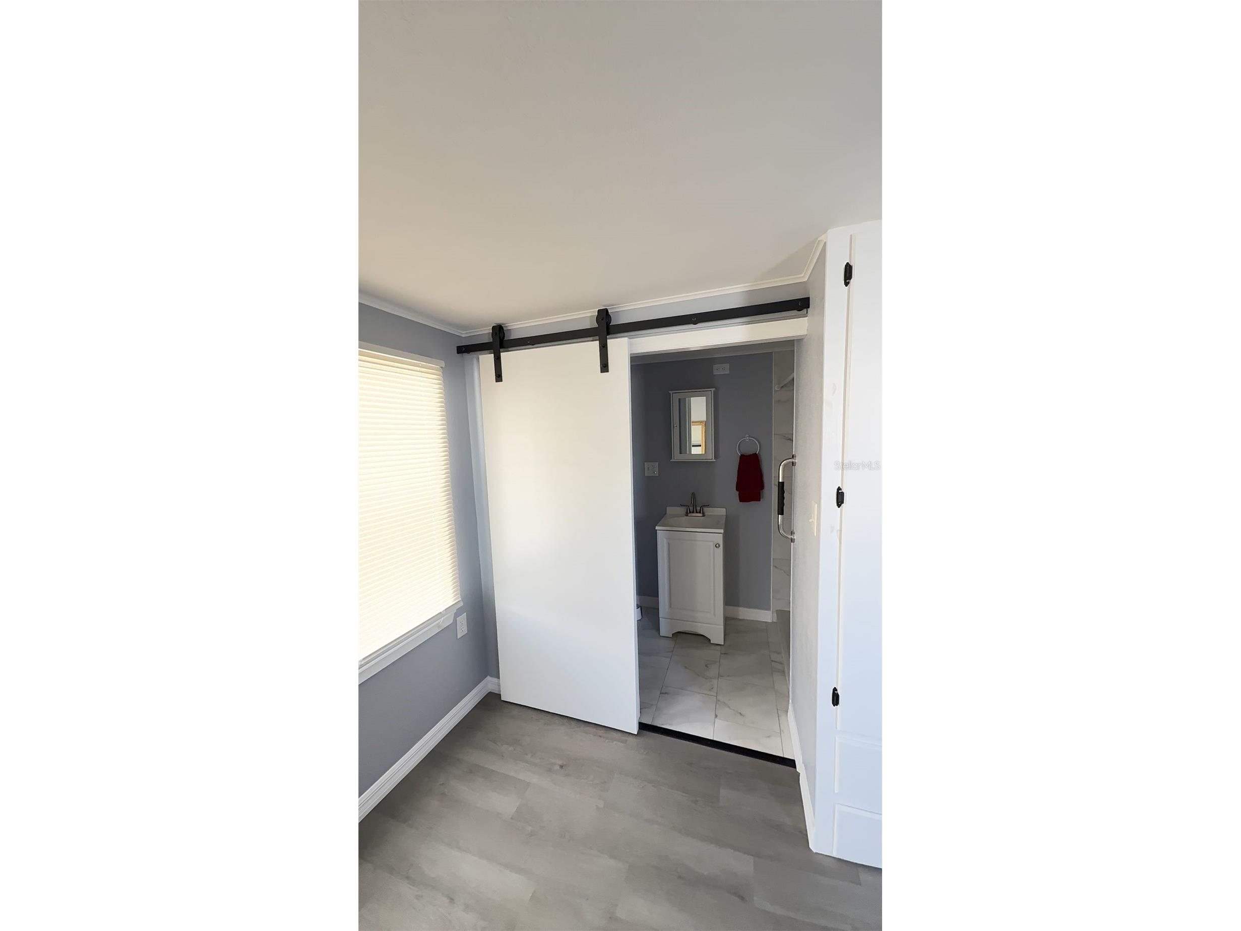 4851 W Gandy Boulevard #B7L27 Tampa FL 33611 TB8527834 image14